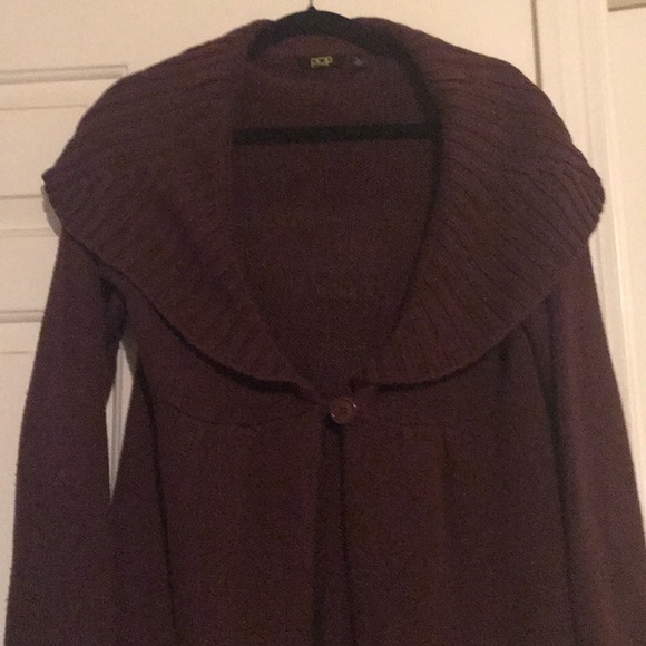 Sweater - Picture 2 of 4